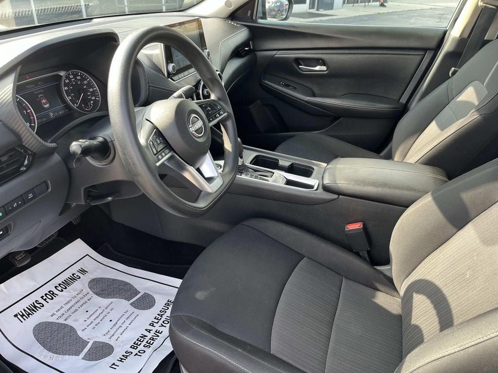 Used 2025 Nissan Sentra SV FWD image 23