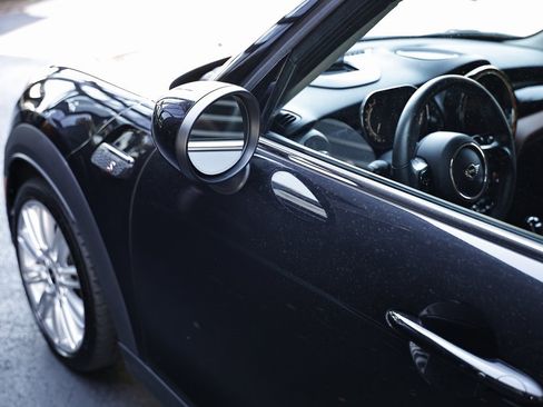 Used 2023 MINI Cooper S image 12