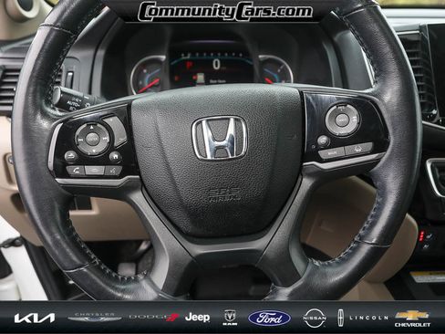 Used 2021 Honda Pilot Elite image 16