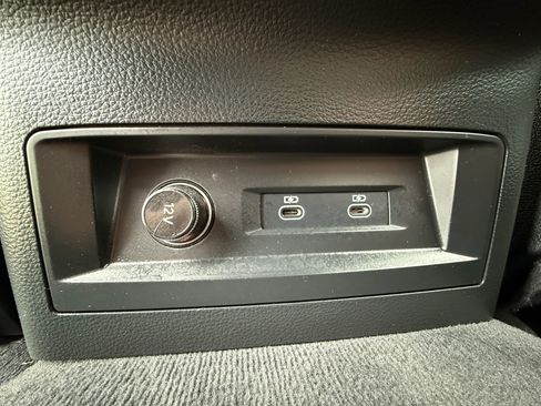 Used 2022 Audi SQ7 Prestige w/ Prestige Package image 47