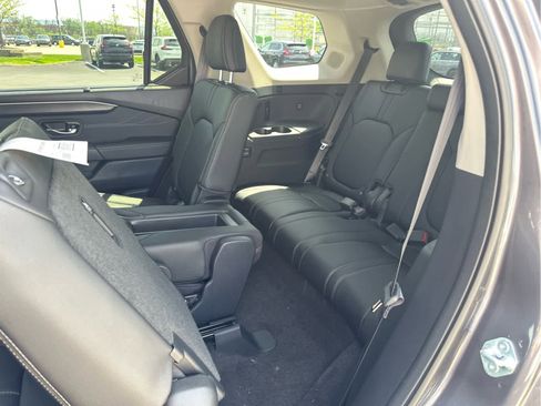 New 2026 Honda Pilot image 49