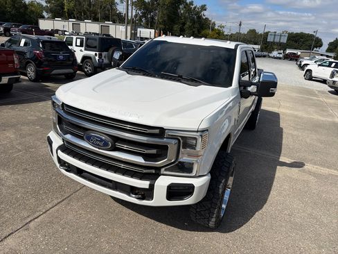 Used 2020 Ford F250 Platinum w/ FX4 Off-Road Package image 13
