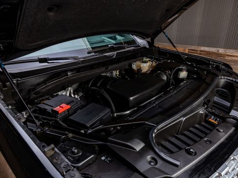 Used 2023 GMC Yukon Denali w/ Denali Reserve Package image 44