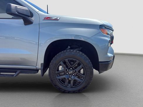 Used 2023 Chevrolet Silverado 1500 Custom Trail Boss AWD/4WD image 24