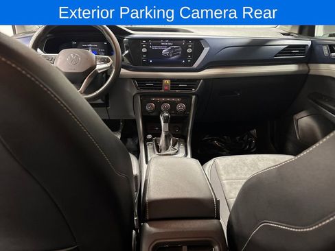 Used 2023 Volkswagen Taos SE image 8