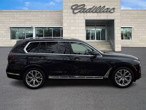 Used 2025 BMW X7 xDrive40i image 8