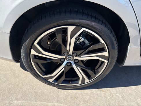 Certified 2023 Volvo S60 B5 Core w/ Climate Package image 15