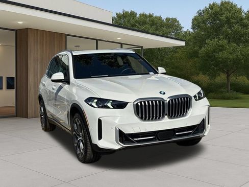 Certified 2024 BMW X5 xDrive40i AWD/4WD image 5