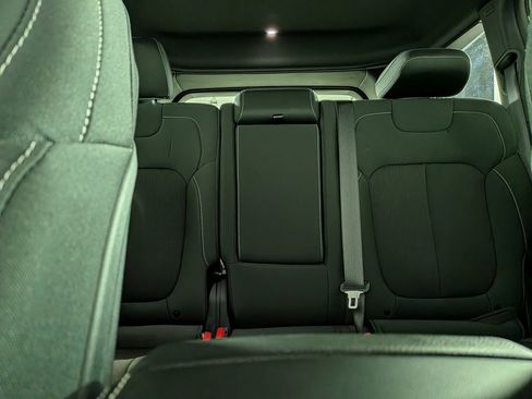 Certified 2025 Jeep Grand Cherokee Laredo X image 29