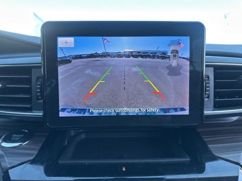 Certified 2023 Ford Explorer Limited image 36