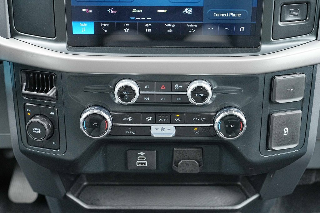 Used 2025 Ford F150 XLT w/ Equipment Group 301A Standard AWD/4WD image 32