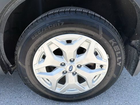 Certified 2024 Subaru Forester AWD/4WD image 9