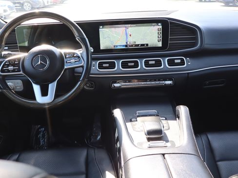Used 2021 Mercedes-Benz GLS 450 4MATIC image 12