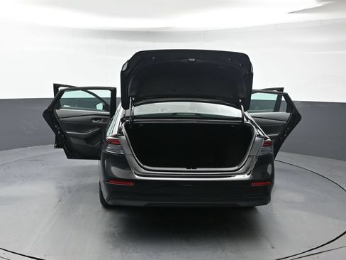 Used 2023 Honda Accord EX image 49