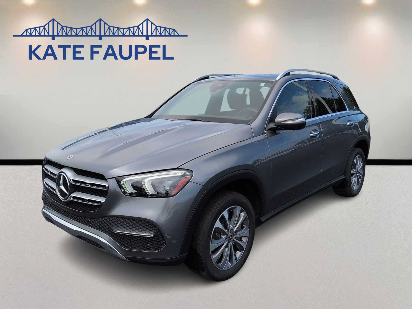 Used 2022 Mercedes-Benz GLE 350 4MATIC image 3