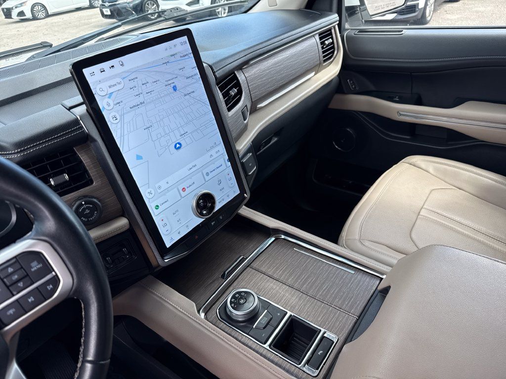 Used 2023 Ford Expedition Limited RWD image 21