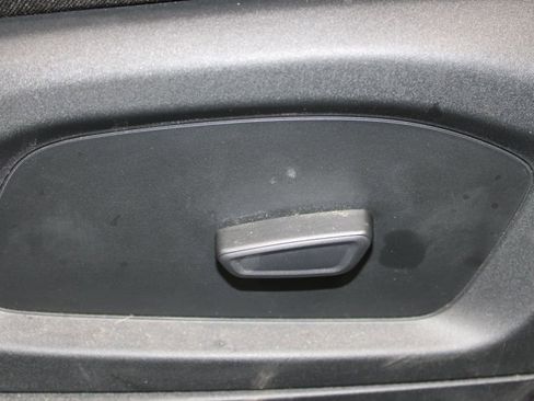 Used 2021 Ford Explorer XLT w/ Class III Trailer Tow Package image 26