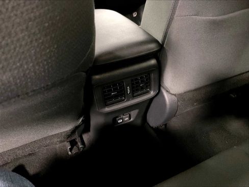 Used 2023 Toyota RAV4 XLE image 27