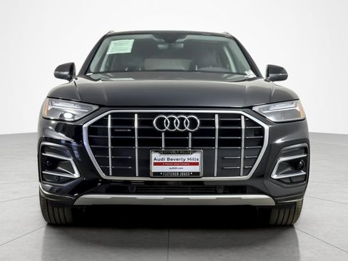Used 2023 Audi Q5 2.0T Premium w/ Convenience Package AWD/4WD image 8