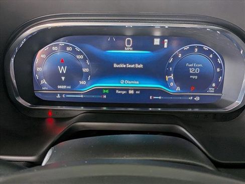 Used 2022 Chevrolet Suburban LT RWD image 11