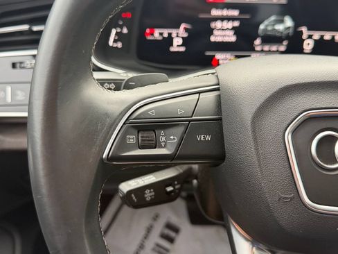 Used 2021 Audi Q8 Prestige w/ Prestige Package AWD/4WD image 19