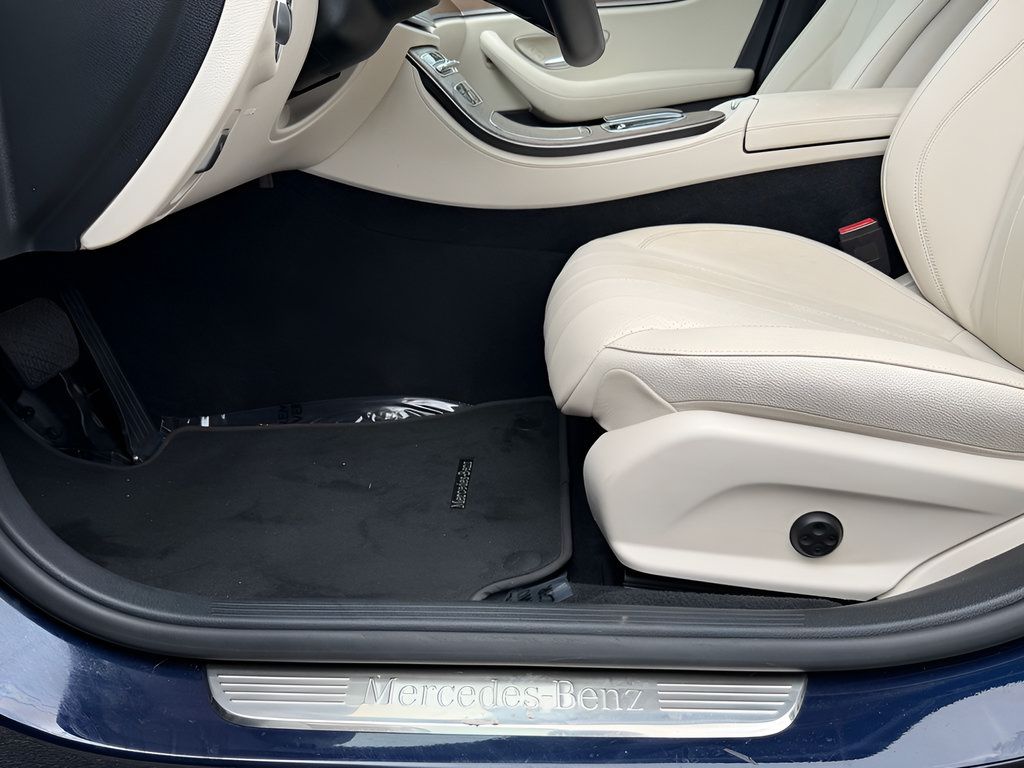 Used 2021 Mercedes-Benz E 350 4MATIC Sedan image 36