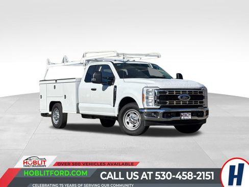 New 2026 Ford F350 XL w/ XL Chrome Package image 1