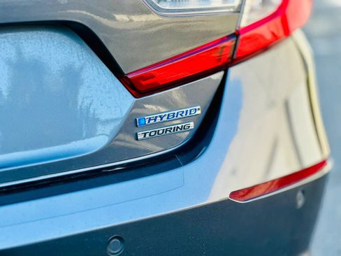 Used 2022 Honda Accord Touring image 5