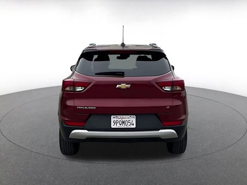 Used 2025 Chevrolet TrailBlazer LT image 11