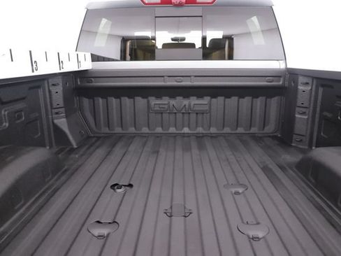 Used 2026 GMC Sierra 2500 Denali Ultimate AWD/4WD image 32