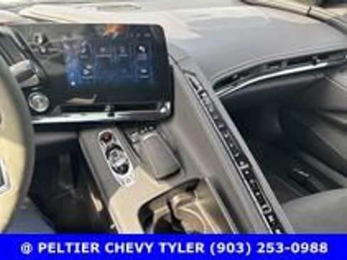 Used 2024 Chevrolet Corvette Stingray Preferred Conv w/ Z51 Performance Package image 18