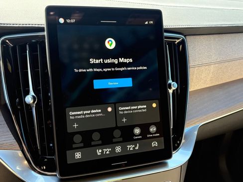 New 2026 Volvo XC90 B6 Ultra w/ Protection Package Premier image 14