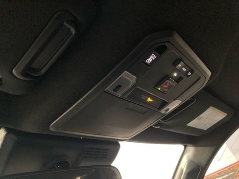 Used 2025 Toyota 4Runner SR5 image 27