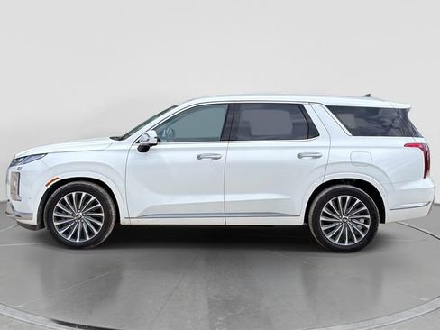 Used 2024 Hyundai Palisade Calligraphy FWD image 7