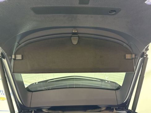 Used 2025 Lamborghini Urus SE image 96