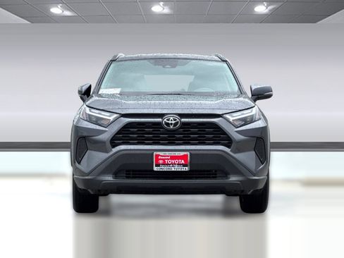 Used 2025 Toyota RAV4 XLE w/ Weather Package image 5