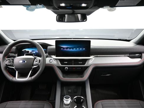 New 2026 Ford Explorer ST-Line w/ ST-Line Street Pack image 29