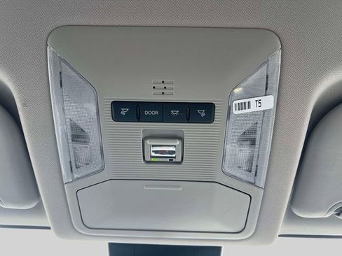 Certified 2023 Toyota RAV4 LE image 34