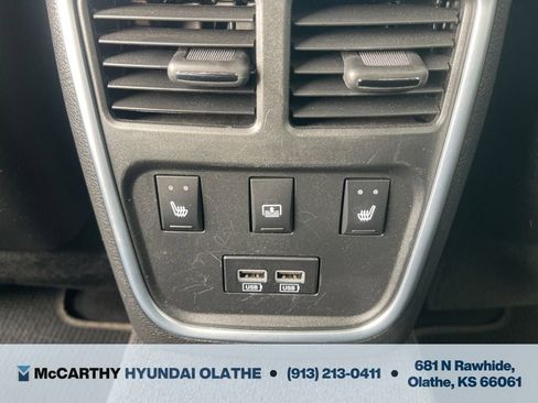 Used 2022 Chrysler 300 Touring L w/ Comfort Group RWD image 24