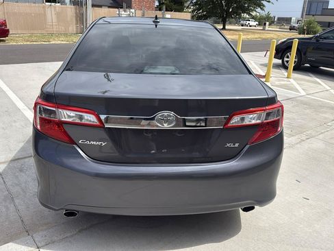 Used 2012 Toyota Camry XLE FWD image 13