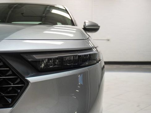 Used 2024 Honda Accord LX image 34