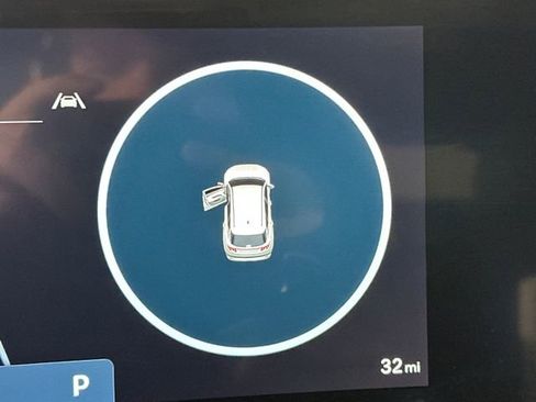 Certified 2025 Hyundai Tucson Limited image 18