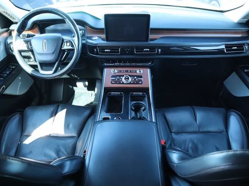 Used 2021 Lincoln Aviator Reserve w/ Equipment Group 208A RWD image 7