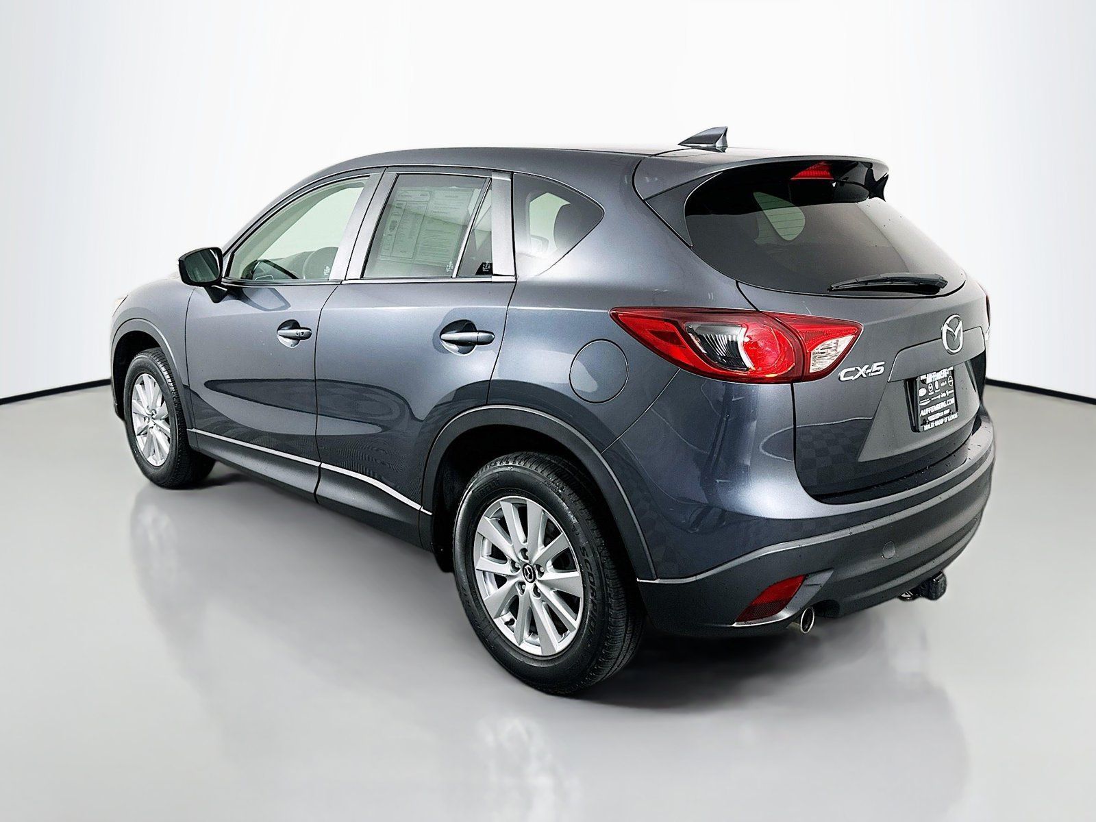Used 2016 MAZDA CX-5 Touring w/ Bose/Moonroof Package FWD image 5