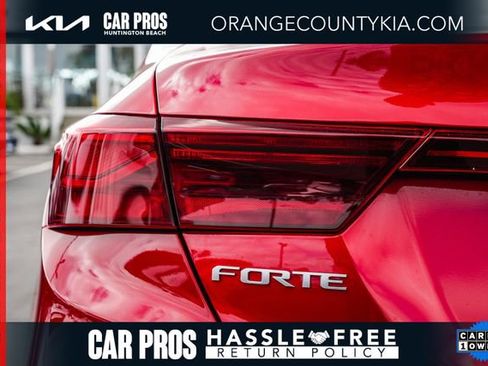 Certified 2023 Kia Forte LXS image 9