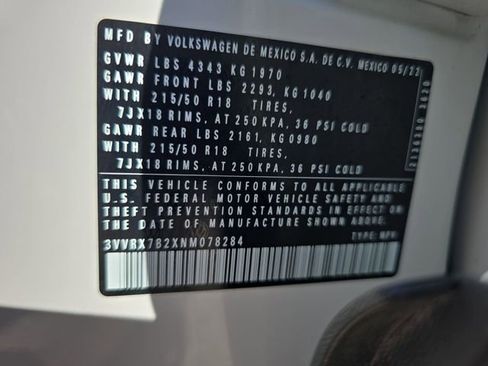 Used 2022 Volkswagen Taos SE image 34