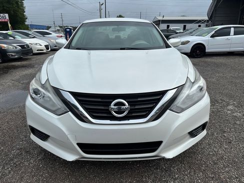 Used 2016 Nissan Altima 2.5 S w/ Power Driver Seat Package image 2