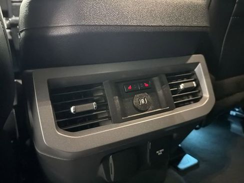 Used 2024 Ford F250 Lariat w/ Chrome Package image 18