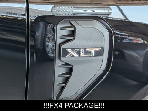 Used 2024 Ford Ranger XLT w/ FX4 Off-Road Package image 12