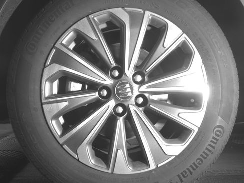 Used 2024 Buick Envision Preferred AWD/4WD image 12
